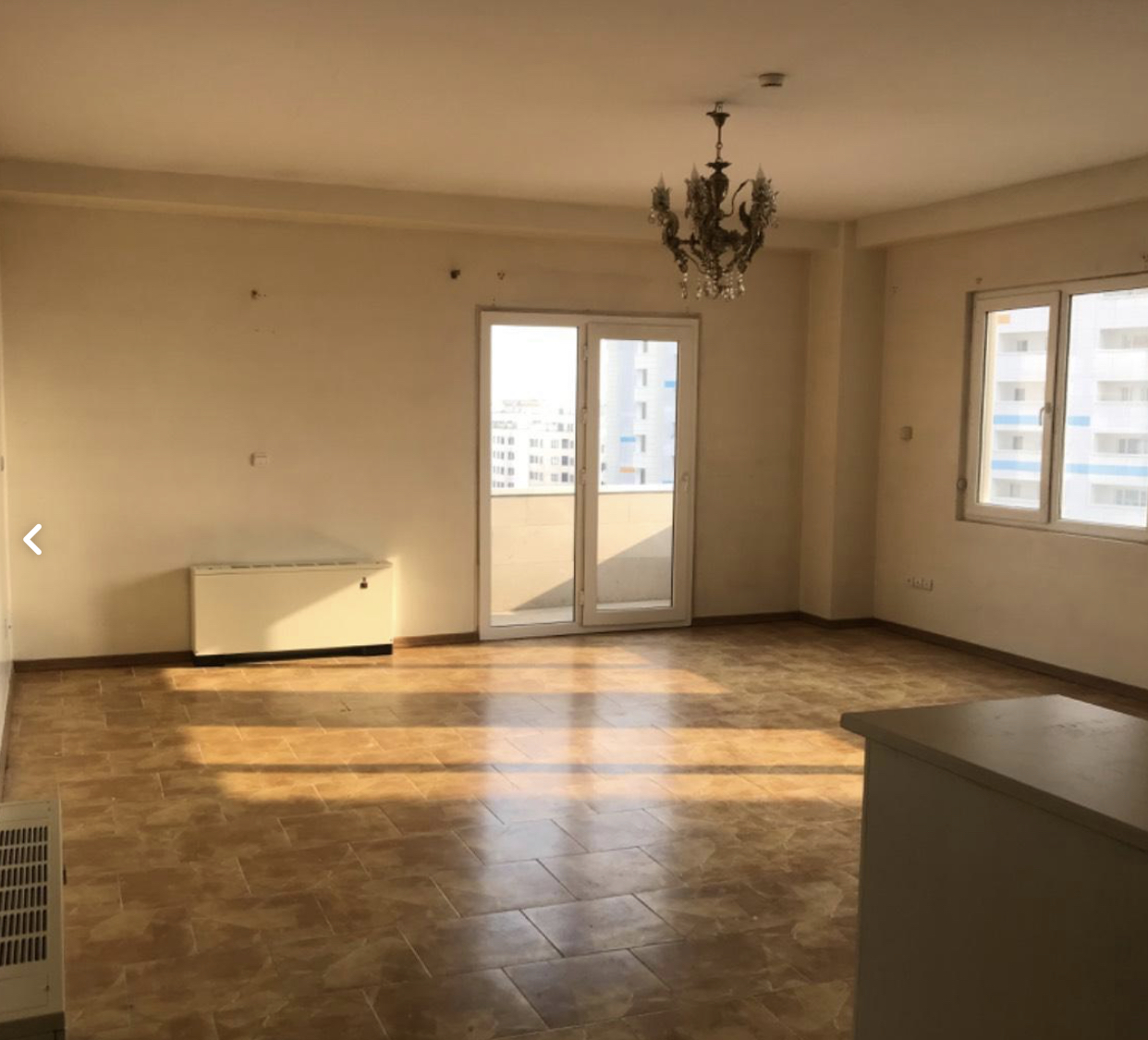 چیتگر برج روژان اردستانی ۱۳۲ متر تخلیه