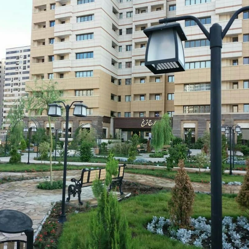 برج باغ ترنج کوهک ۱۲۱ متر سند تکبرگ